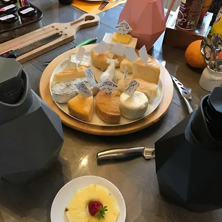 르 클로 데시아그 게스트하우스 3*