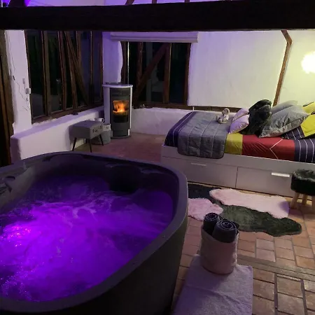 Le Clos Dessyag Hotel 3*