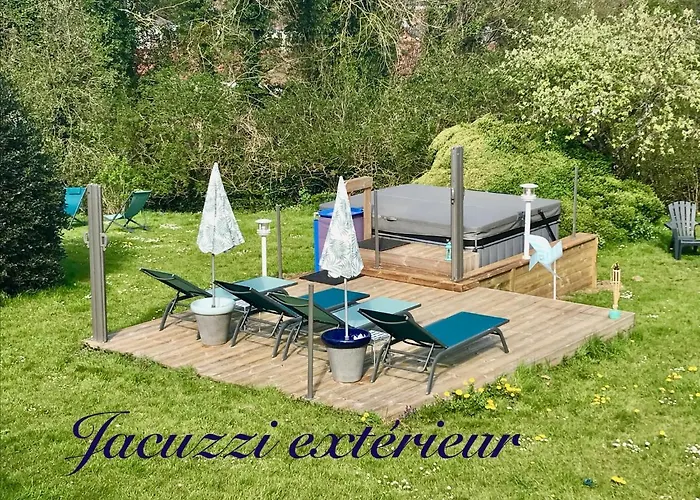 Le Clos Dessyag Hotel