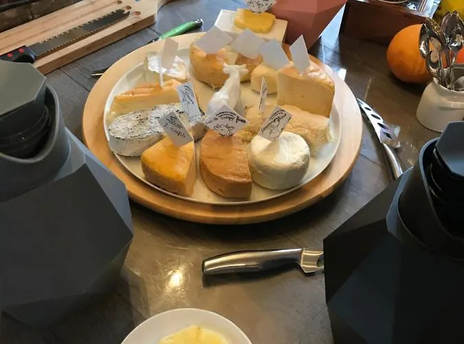 Le Clos Dessyag Hotel 3*