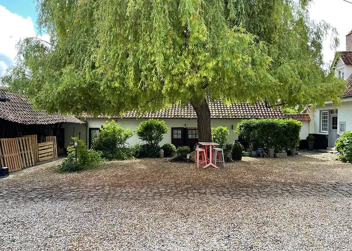 Le Clos Dessyag Hotel Montcavrel