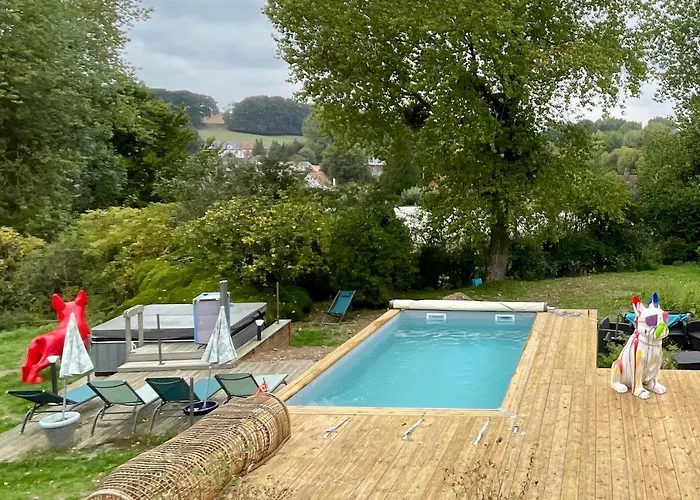 Hotel Le Clos Dessyag 3*