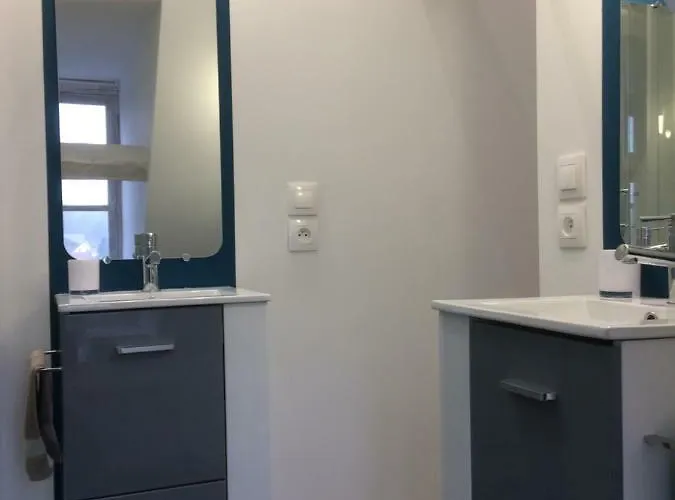 Hotel Le Clos Dessyag