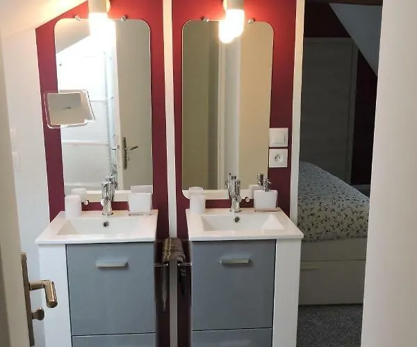 Hotel Le Clos Dessyag